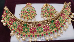 Elegant Gold-Plated Choker Set