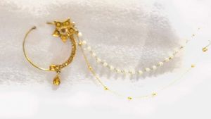 Gold &amp; Pearl Bridal Nath