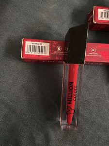 Crushed Matte Liquid Lip Colour