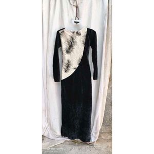 Elegant Black Velvet Maxi Dress