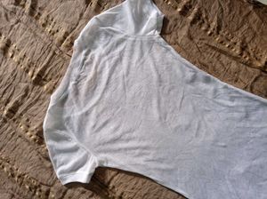 White Basic Tee /Top