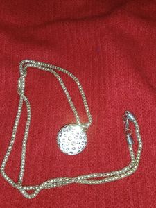 Chain With Pendant.