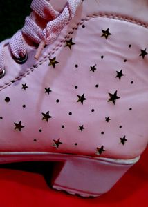 Stylish Pink Gum Shoes For Women