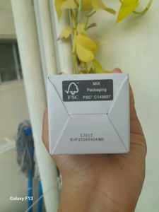 Isntree Aqua Gel Cream.