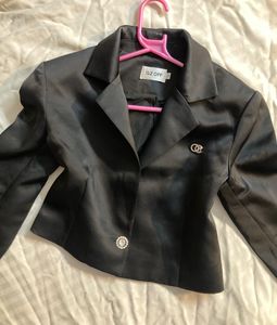 PINTEREST Chic Black Cropped Blazer
