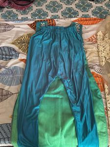 Green Embroidered Kurta