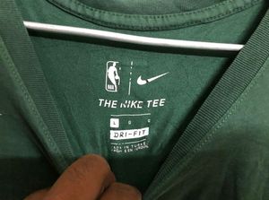 Nike Short Sleeve T Shirt