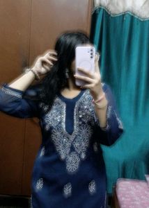 Elegant Blue Embroidered Kurta