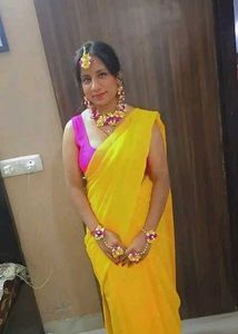 Georgette Saree With Blouse And Peticot.