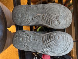 Nike Air Shoes - Size 5.5