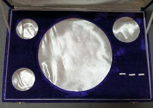 BLUE VELVET BOX ( MEDIUM)