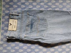american eagle Light  Denim Jeans