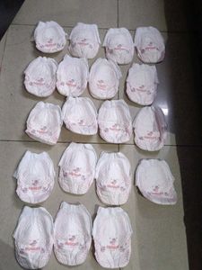 19 Huggies diapers XL