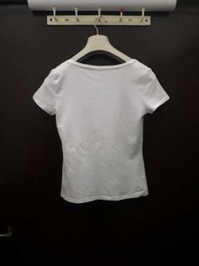 H&amp;M White Scoop Neck T-Shirt