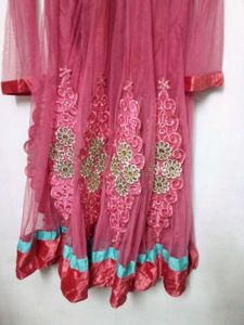 Gaajri Color Chudidaar Anarkali Set.