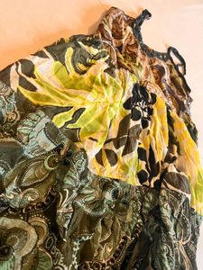 Green Pattern Dressss