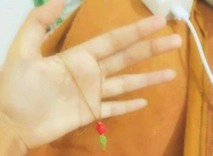 Rose Pendant Necklace