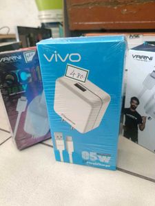 Vivo 85W FlashCharge Adapter
