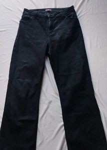 Black Flared Straight Jeans