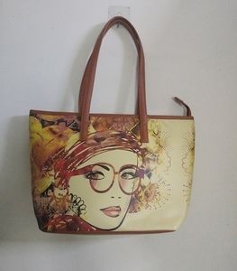 AUBREY Printed Fashion Tote Bag.