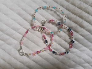 Beaded Flower Bracelet Set