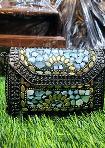 Women Handbag (Clutch)