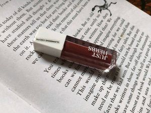 Glimmering Cocoa Lip Gloss