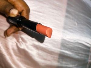 Makeup Revolution &amp; Zudio Lipsticks