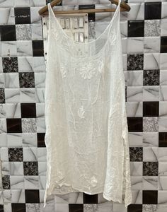Chikankari kurti