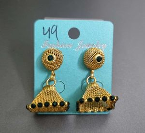 6 Earrings Premium Quality 🦋