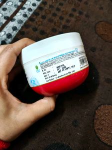 Mamaearth Beetroot Moisturizing Cream