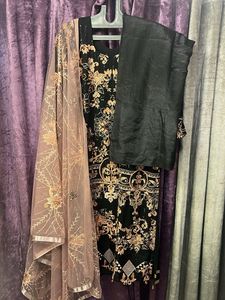 Pakistani Drss