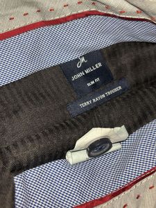 John miller -34 Size Gray Plaid Trousers