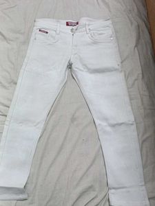 It's A White Jeans