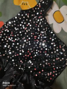 pretty black frock for 1-2 year baby girl.