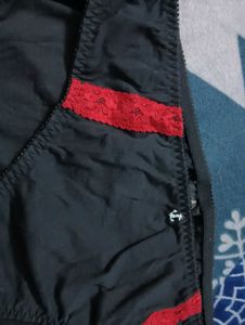 Black Lace Trim Briefs🖤