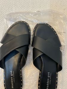 Steve Madden Black Cross Strap Flat Sandals