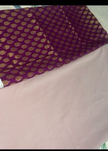 Plain Onion Pink saree &amp; Unstitched Blouse