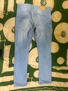 Benetton Light Wash Denim Jeans