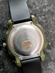 Stylish Waterproof Wrist Watch–Great for Daily Use