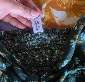 Zara Floral Puff Sleeve Crop Top
