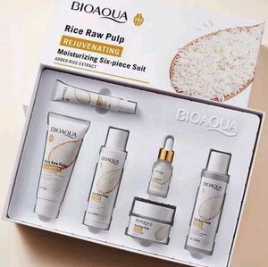 BioAqua skincare set