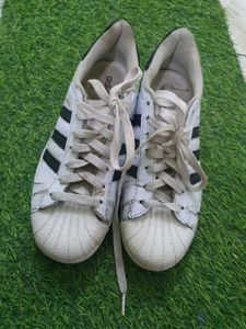 Adidas Superstar