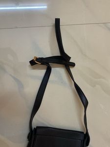 B2 - Black Crossbody Bag Miniso (women)