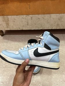 Air Jordan High Very Cheap Rate (used)