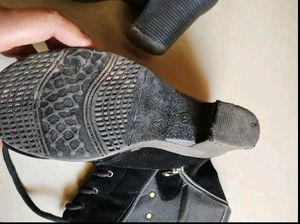 Black Stylish Women&#39;s Boots