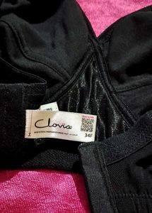 Clovia Bra With Embroidery Work Size 34F