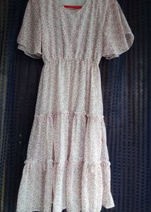 Floral Print Tiered Midi Dress