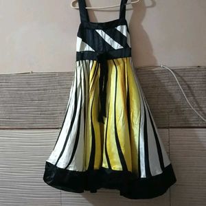 Y2K BUTTERFLY TOP