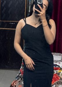 Chic Black Bodycon Midi Dress